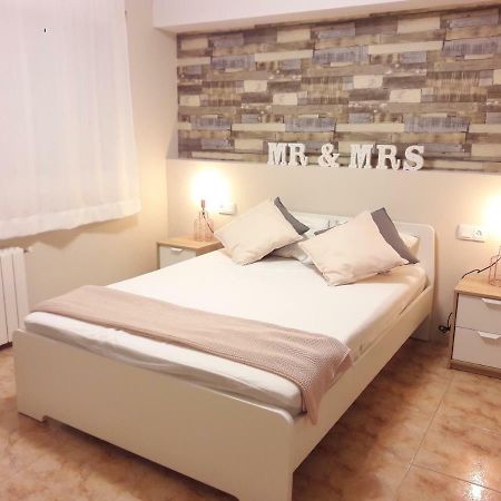 L'Avi Pep Villa L' Escala Екстериор снимка
